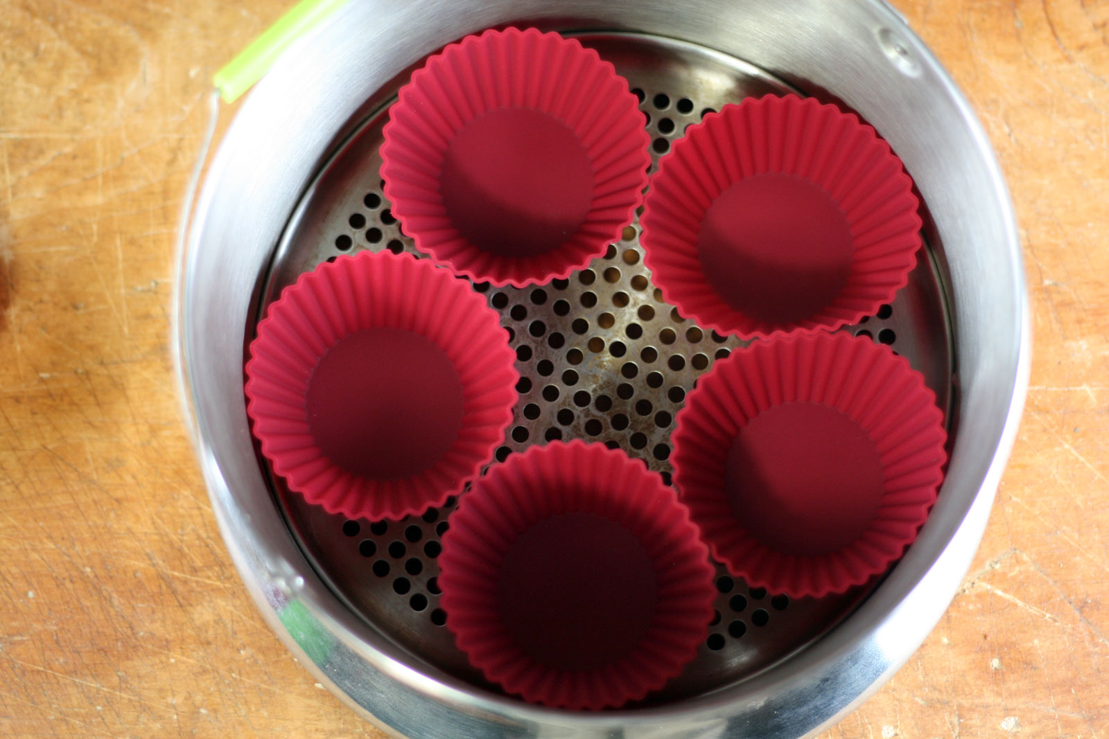 Silicone baking cups.