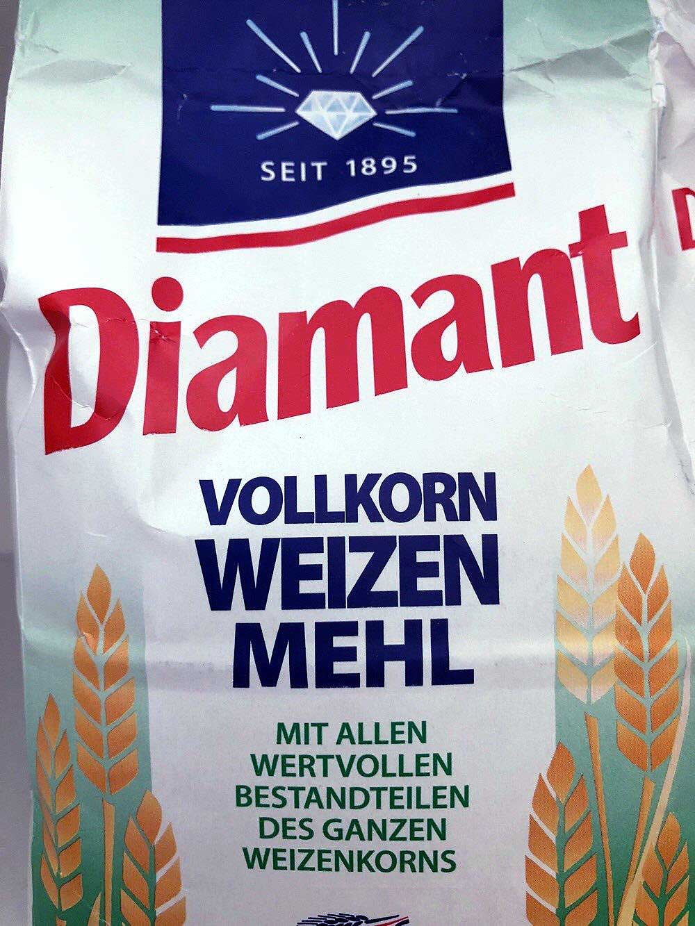 German whole wheat flour / Vollkorn