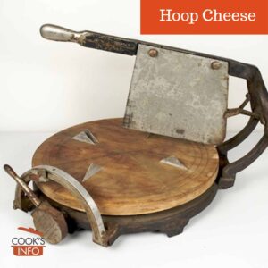 Hoop cheese cutter for hard hoop cheeses