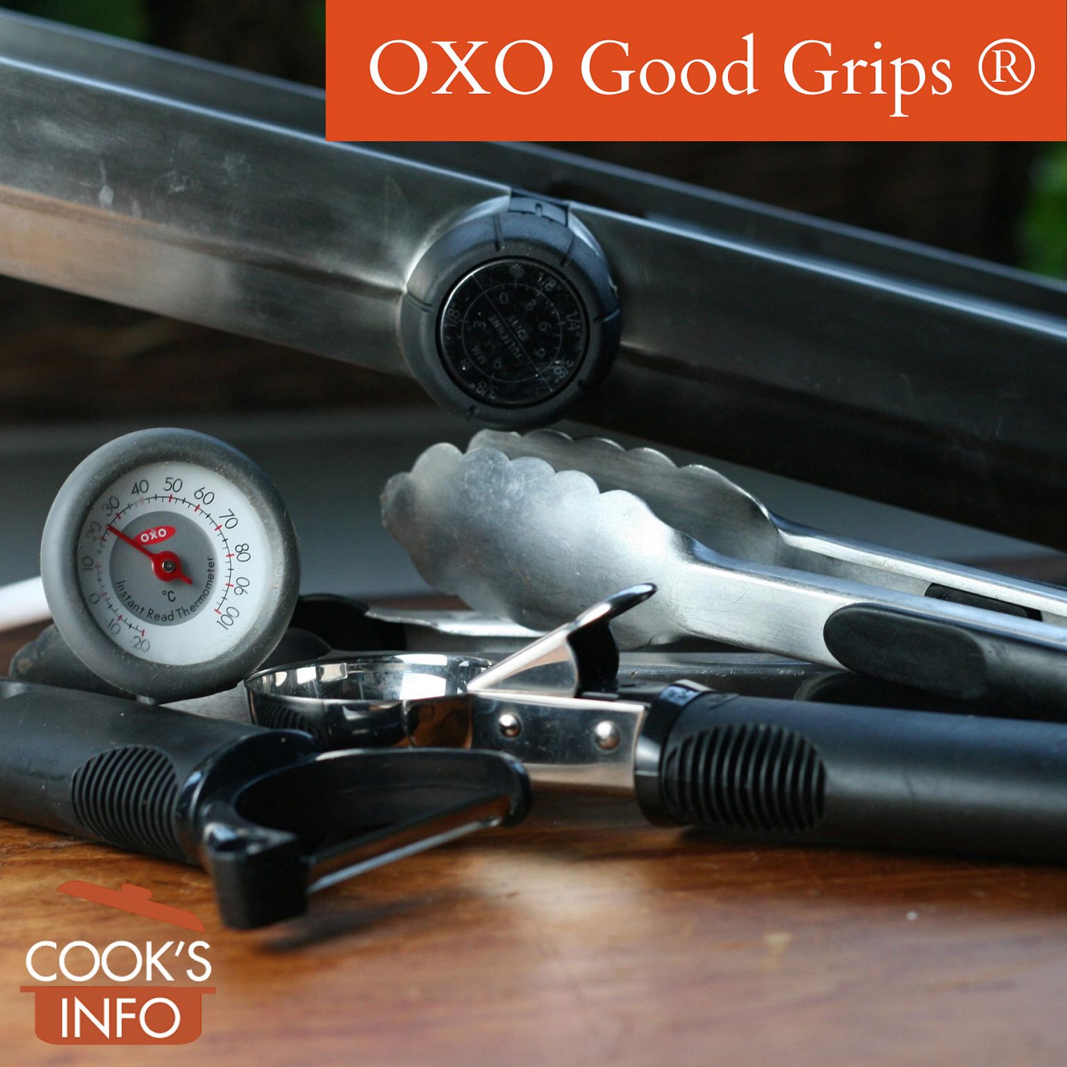 OXO Good Grips Paletta In Acciaio Inossidabile - Utensile Da Cucina Resistente, Ergonomico, Lavabile In Lavastoviglie