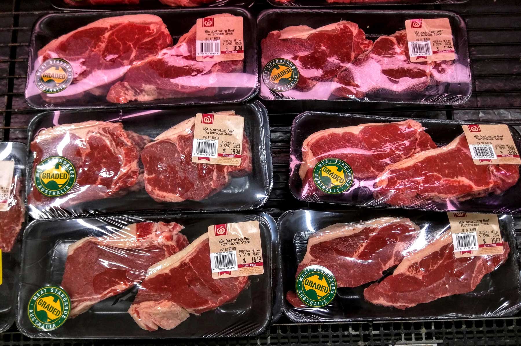 Porterhouse steak cut as defined in Australia and New Zealand
