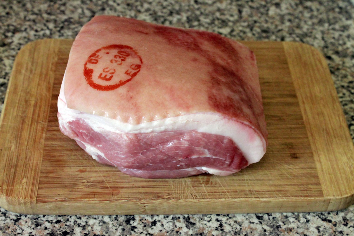 Pork crackling raw